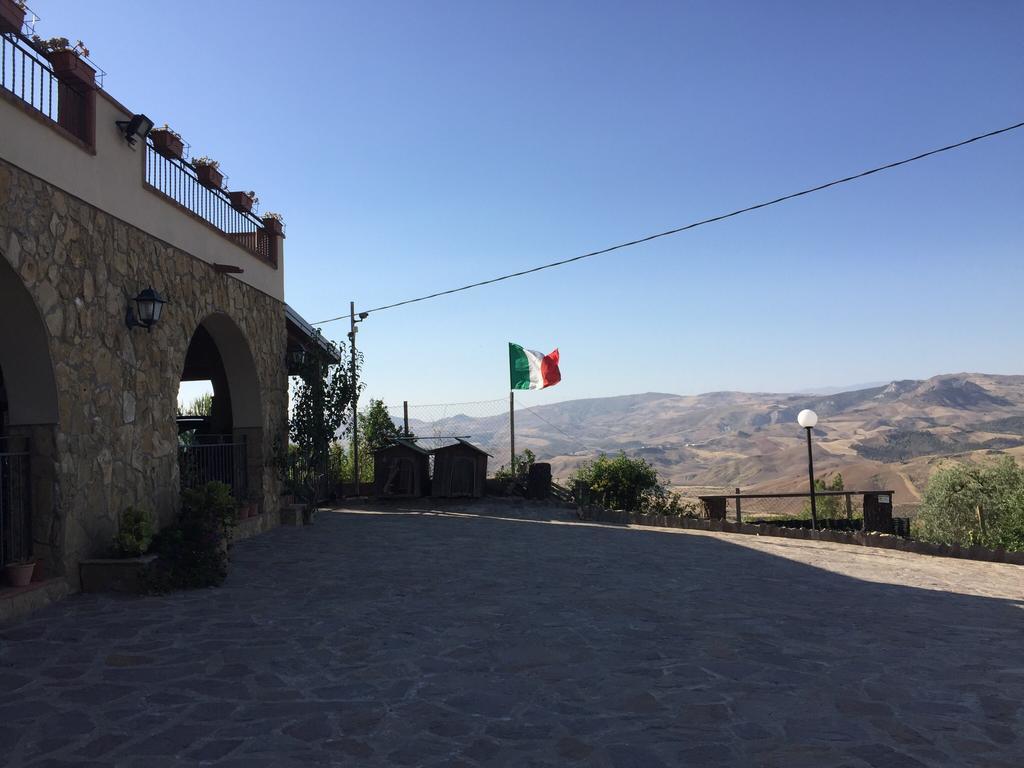 B&B Profumi Di Sicilia 圣卡塔尔多 外观 照片